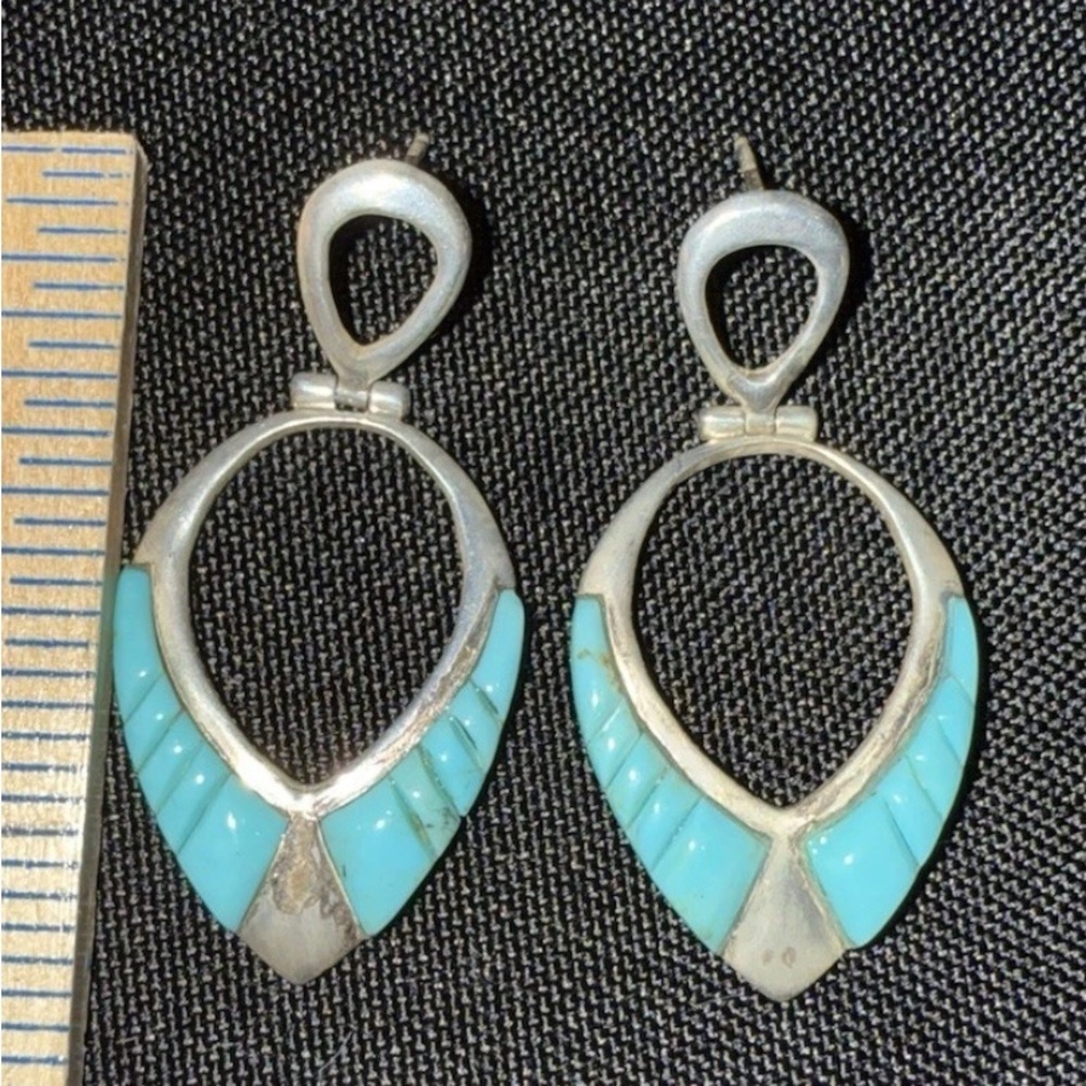 Elegant 925 Silver and Turquoise Earrings